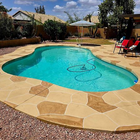 מסה Cozy Home With Pool, Fire Table, Bbq, Rv Parking מראה חיצוני תמונה
